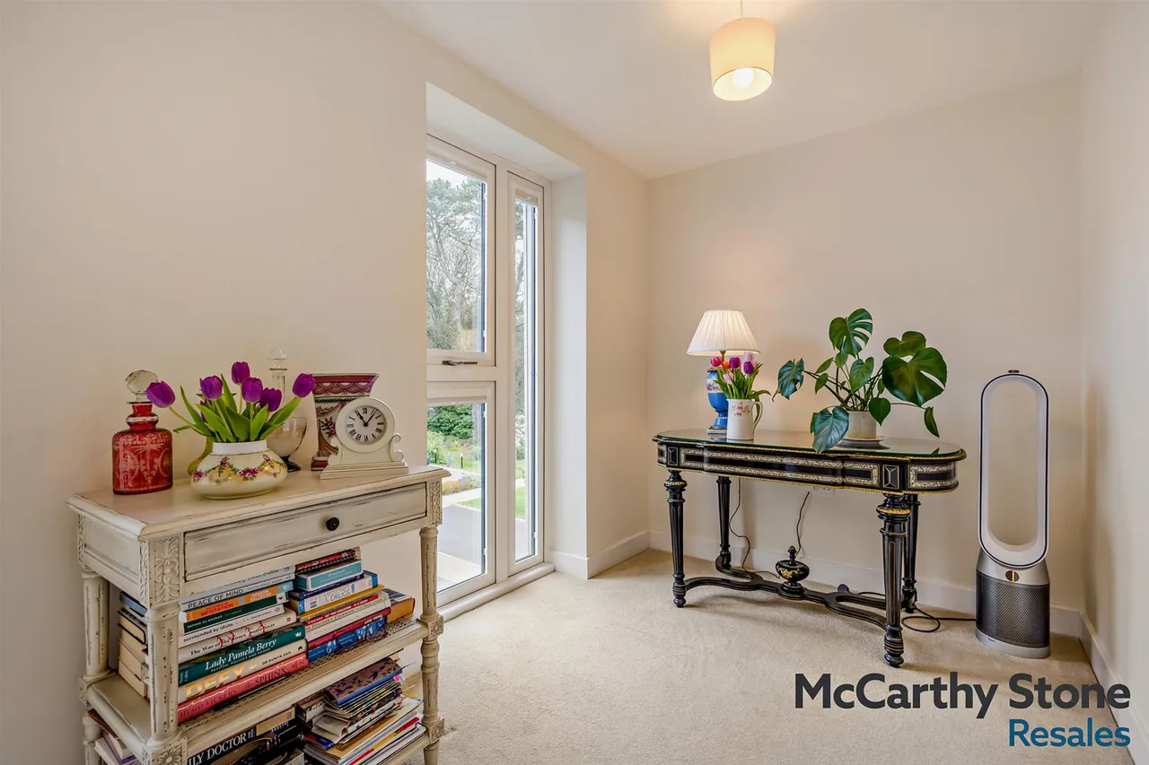 Lindsay Road, Poole, BH13, photo 17