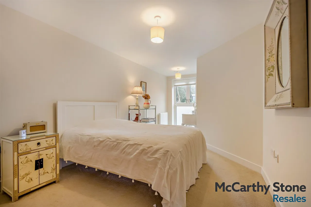 Lindsay Road, Poole, BH13, photo 6