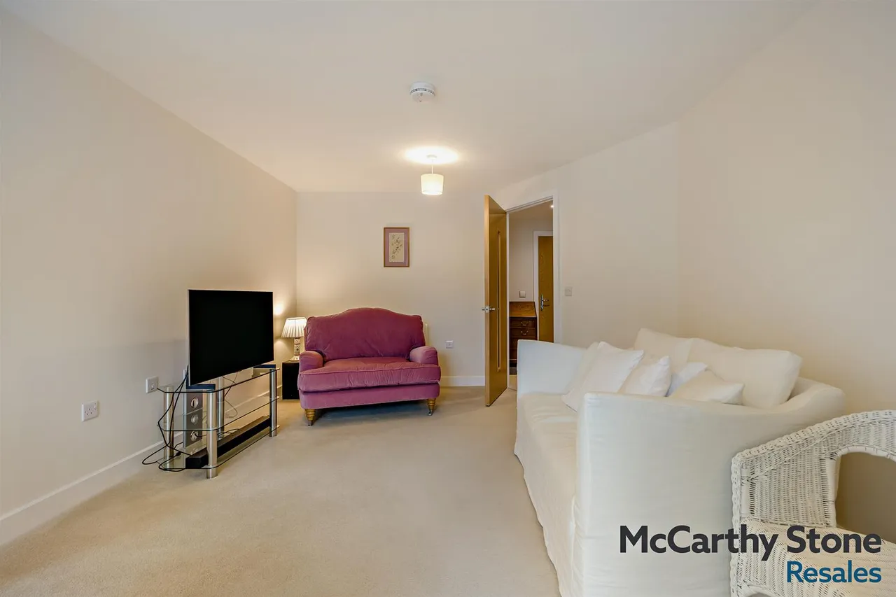 Lindsay Road, Poole, BH13, photo 13