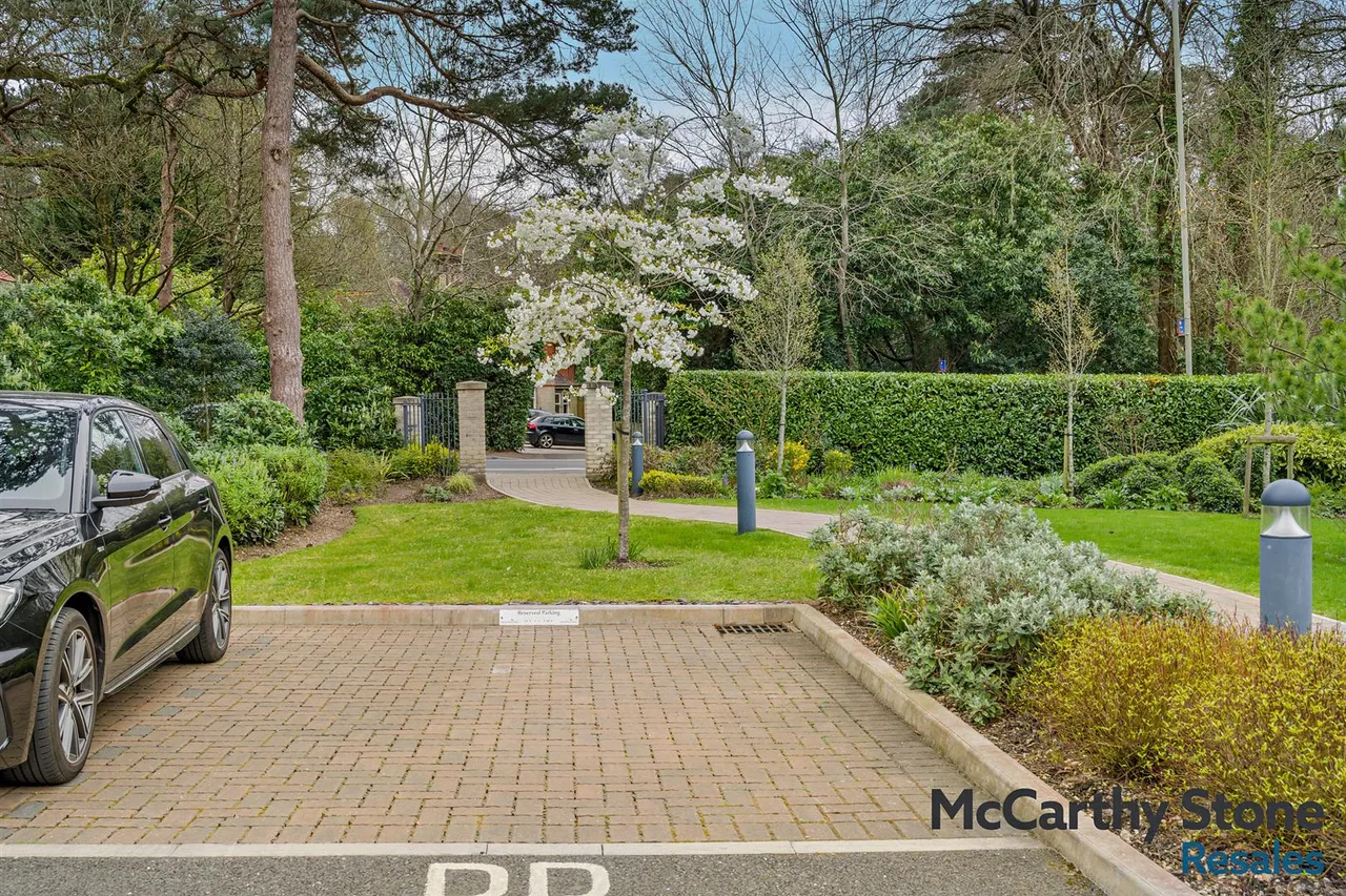 Lindsay Road, Poole, BH13, photo 50