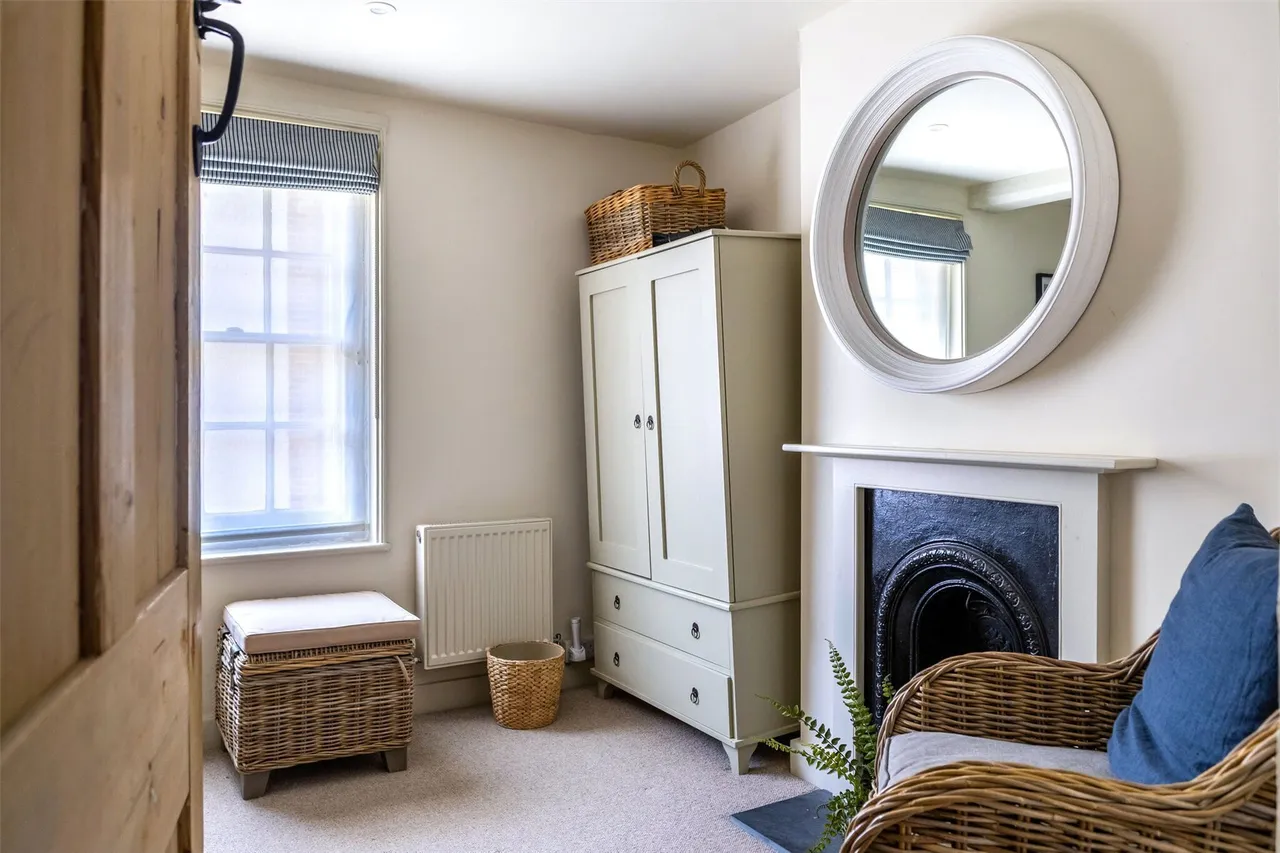 Church Lane, Lymington, Hampshire, SO41, photo 11