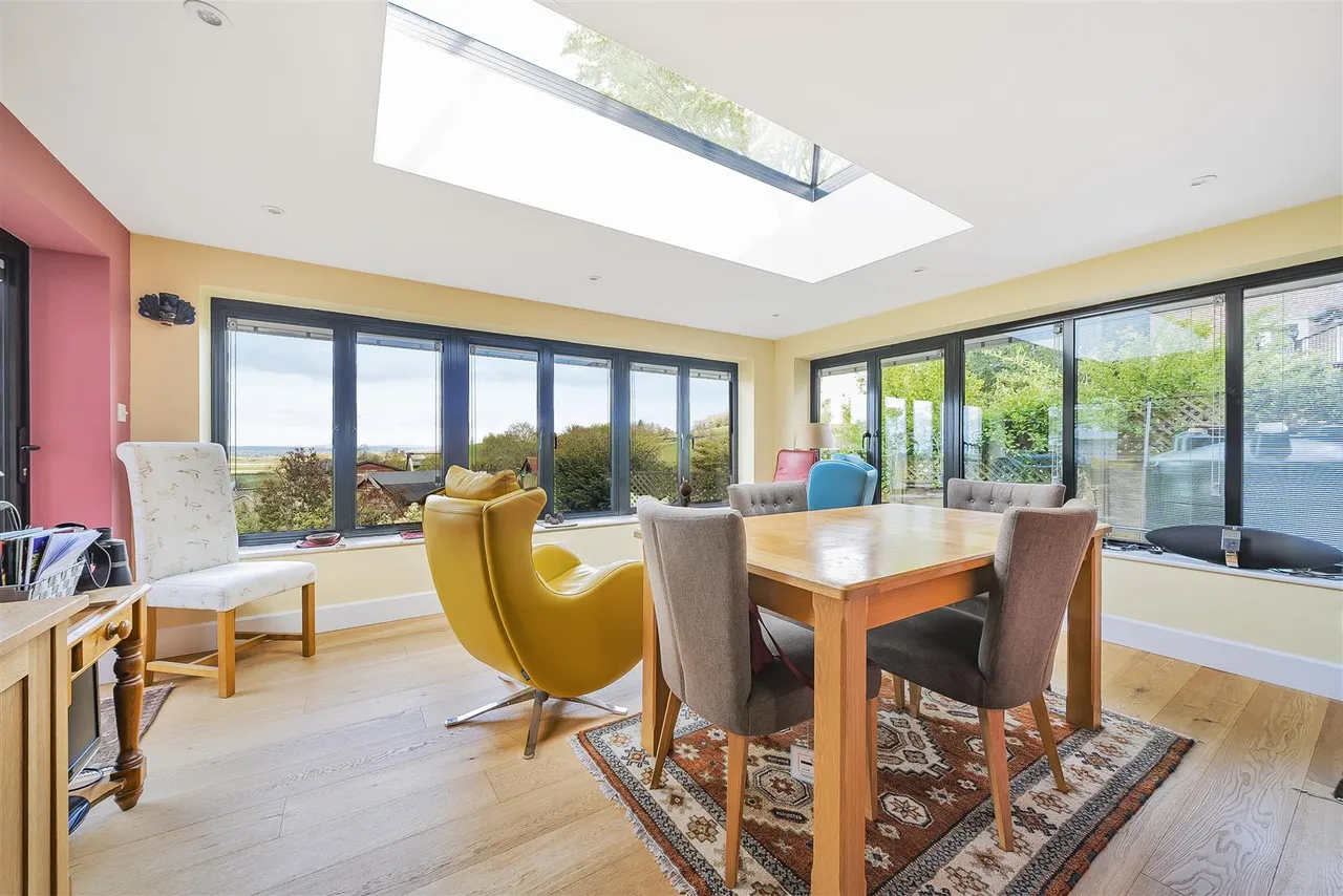 Charlton Hill, Edington, BA13, photo 3