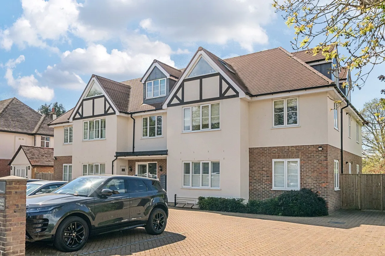 Bromley Common, BR2, photo 23