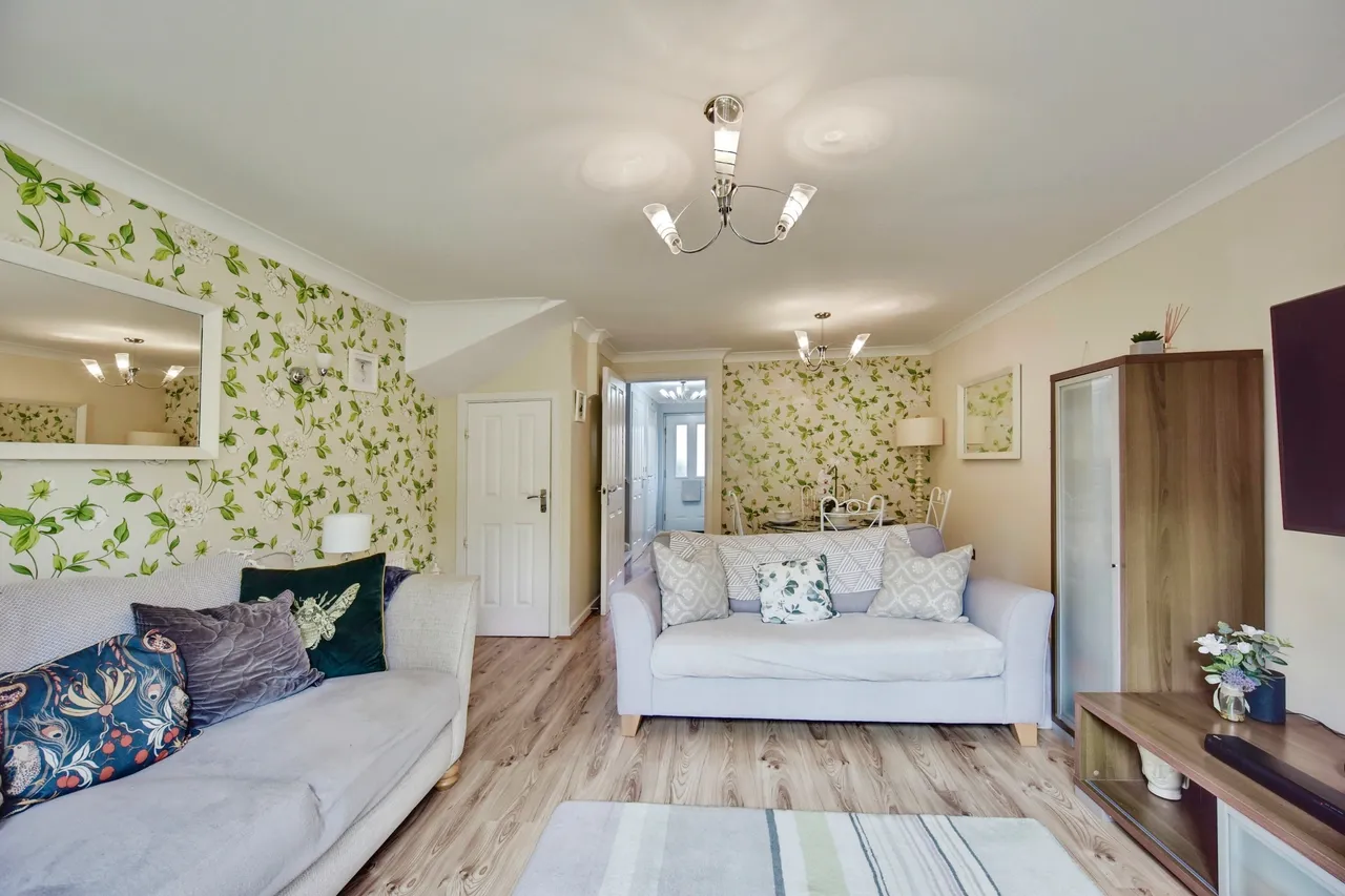 Furfield Chase, Maidstone, ME17, photo 2