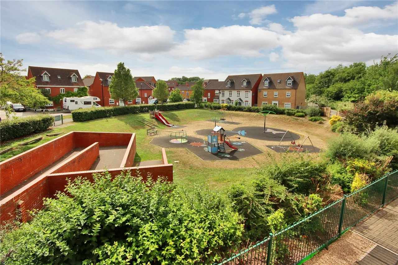 Premier Way, Kemsley, Sittingbourne, Kent, ME10, photo 16