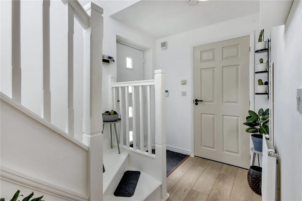 Premier Way, Kemsley, Sittingbourne, Kent, ME10, photo 7
