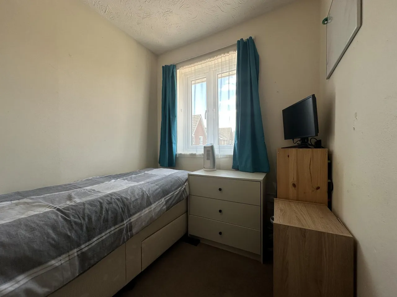 Briars End, Witchford, CB6, photo 22