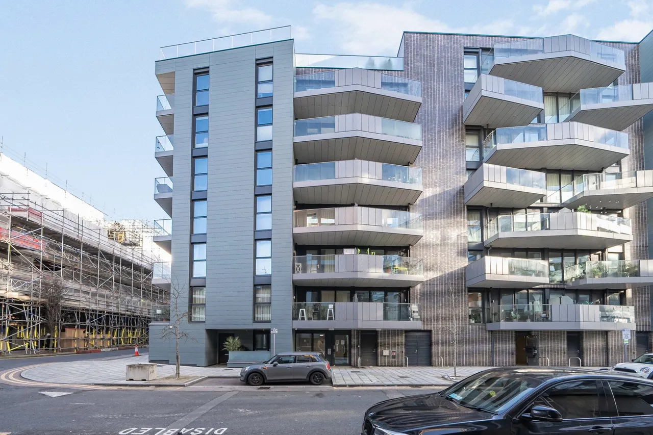 Hawthorne Crescent, SE10, photo 7