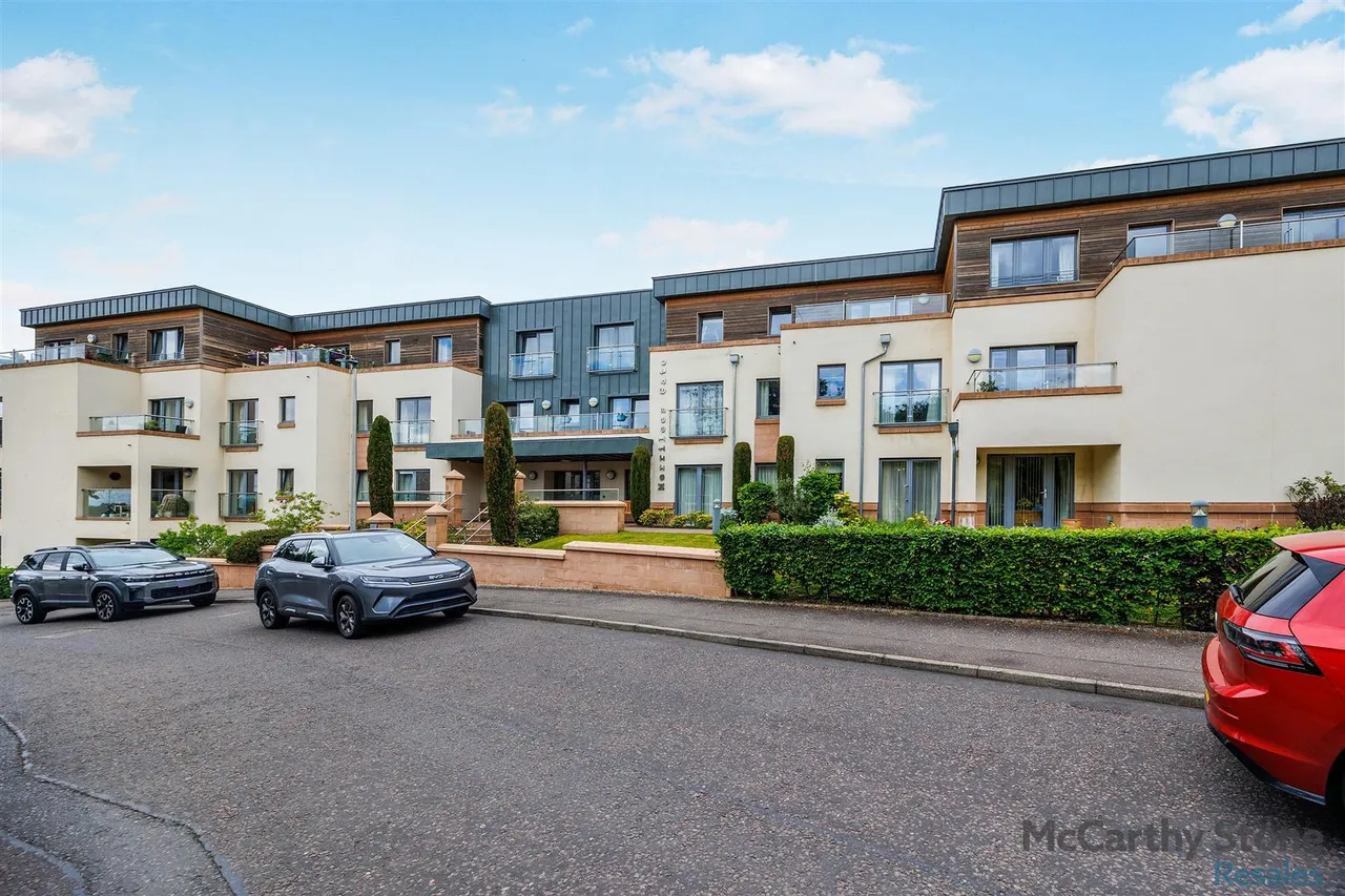 Baberton Avenue, Juniper Green, EH14, photo 14