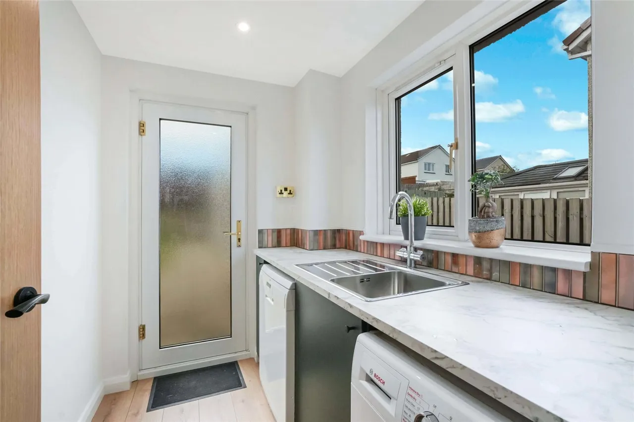 Middlepenny Road, Langbank, PA14, photo 10
