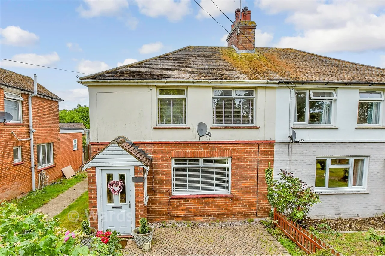 3 bed house for sale, Keycol Hill, Bobbing, ME9