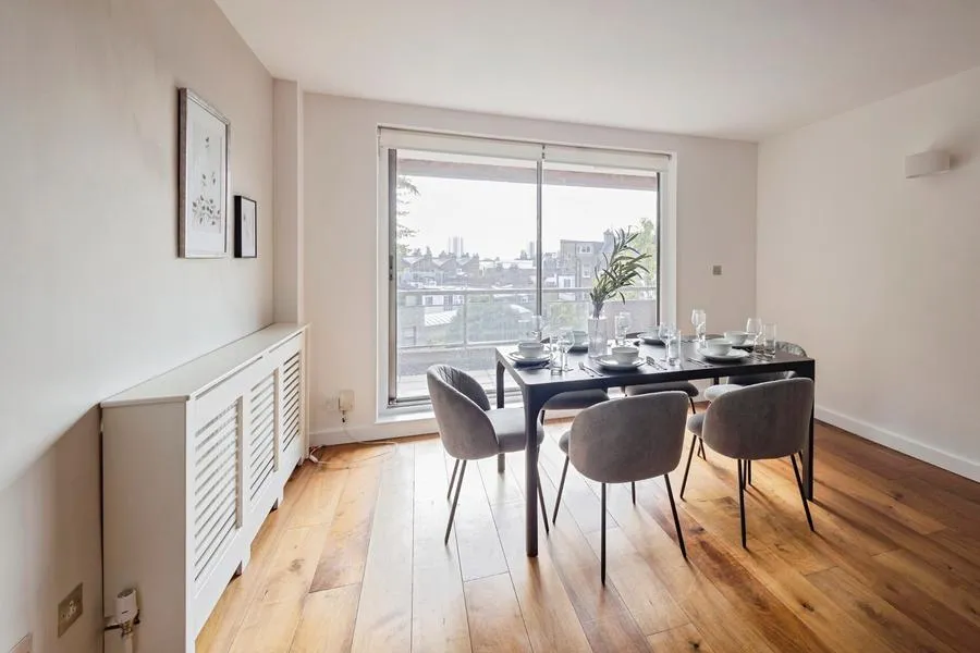Lyndhurst Gardens, London, NW3, photo 15