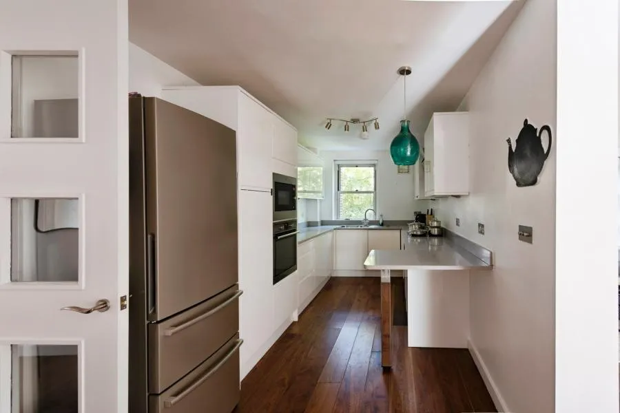 Lyndhurst Gardens, London, NW3, photo 8