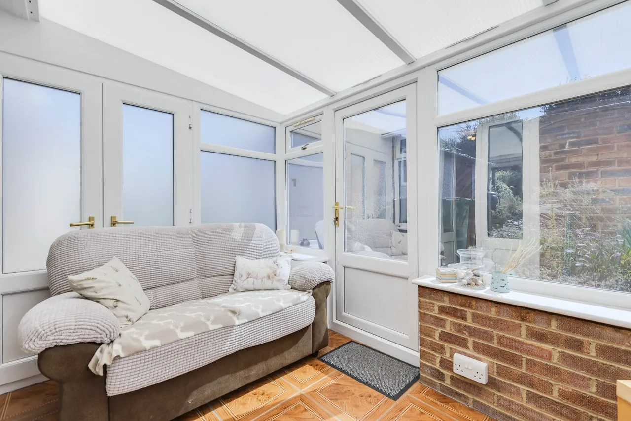 Kirkwood View, Leeds, LS16, photo 9