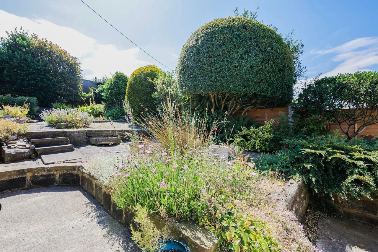 Kirkwood View, Leeds, LS16, photo 13