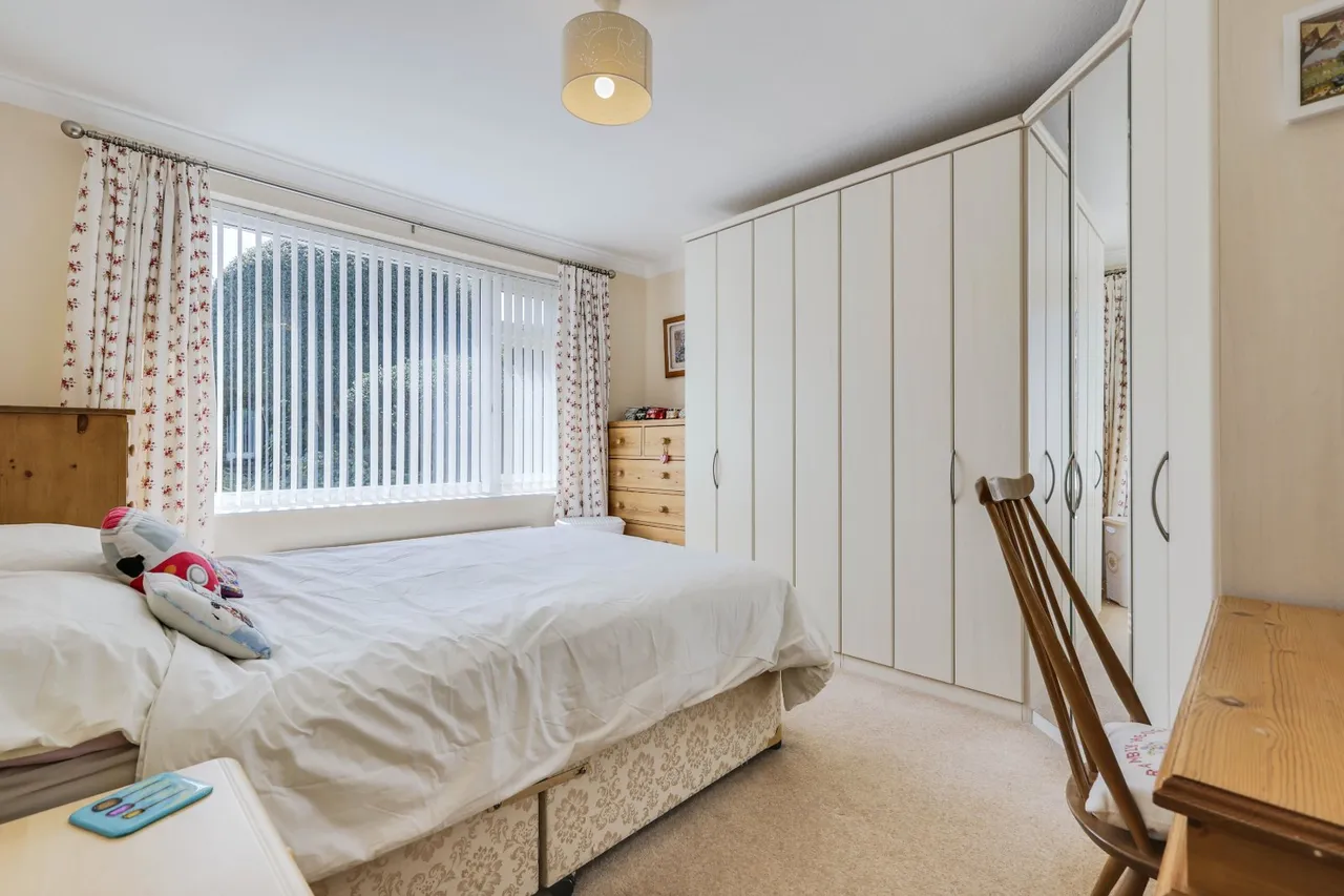 Kirkwood View, Leeds, LS16, photo 10