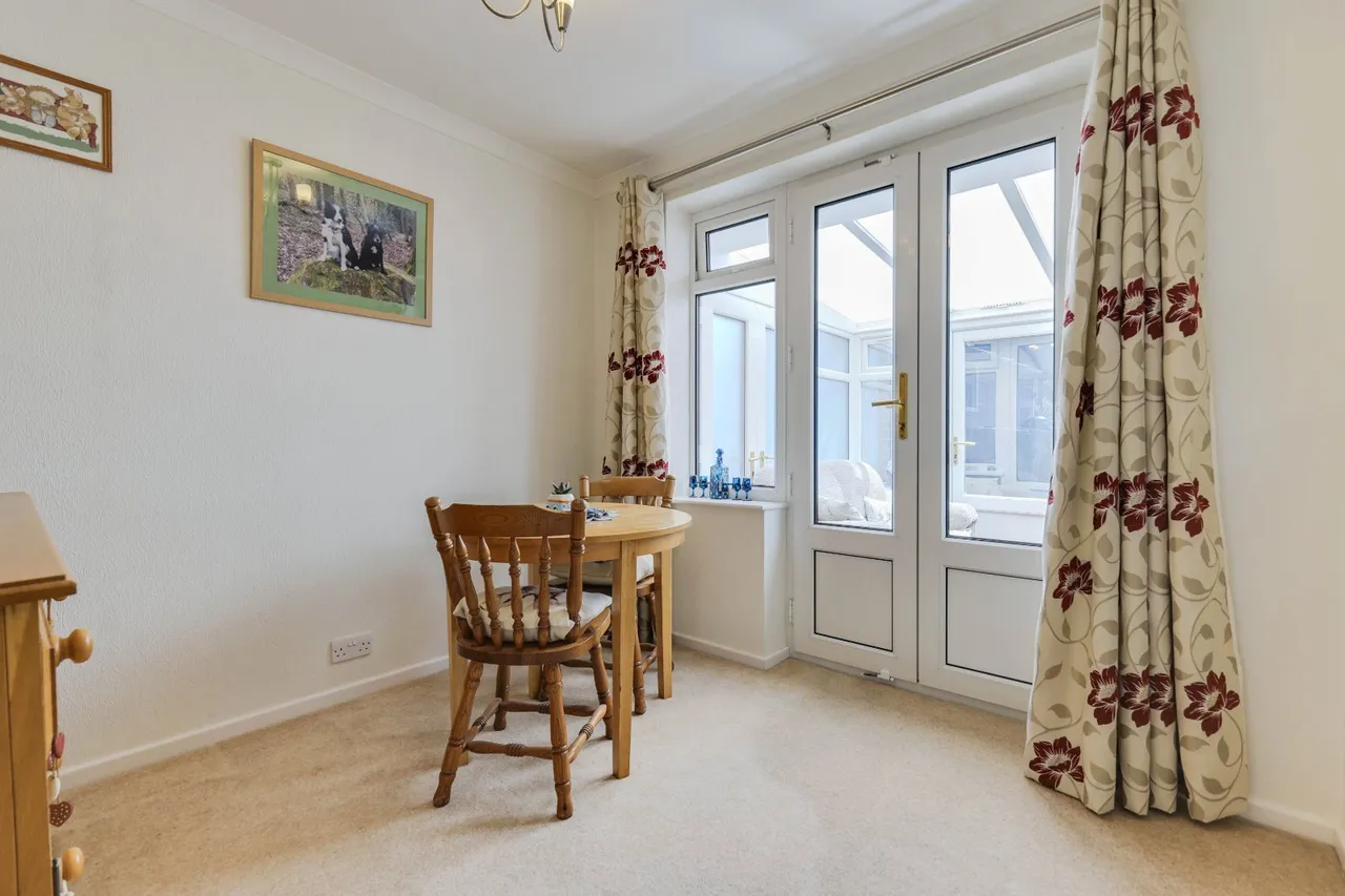 Kirkwood View, Leeds, LS16, photo 8