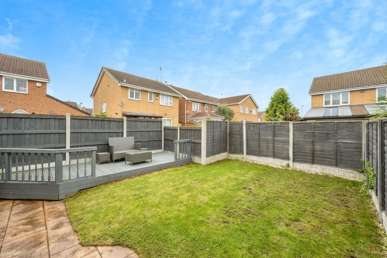Falcon Close, Adwick-le-Street, Doncaster, South Yorkshire, DN6, photo 17