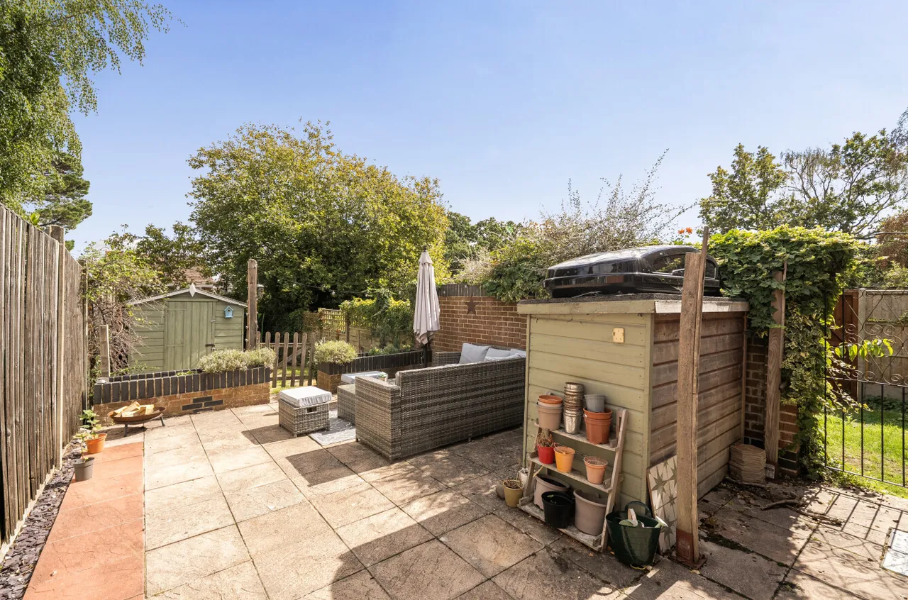 Satchell Lane, Hamble, SO31, photo 15