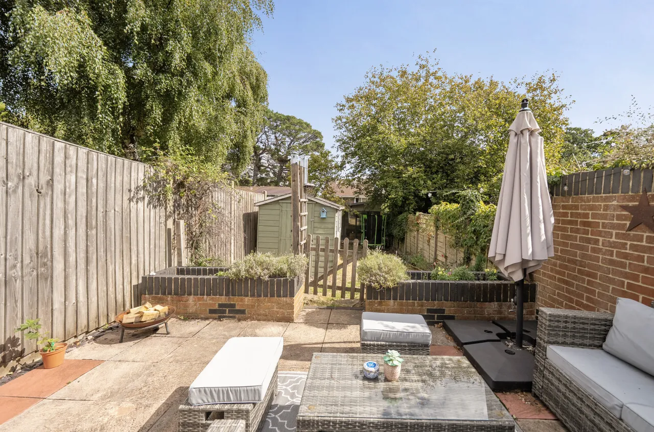 Satchell Lane, Hamble, SO31, photo 17