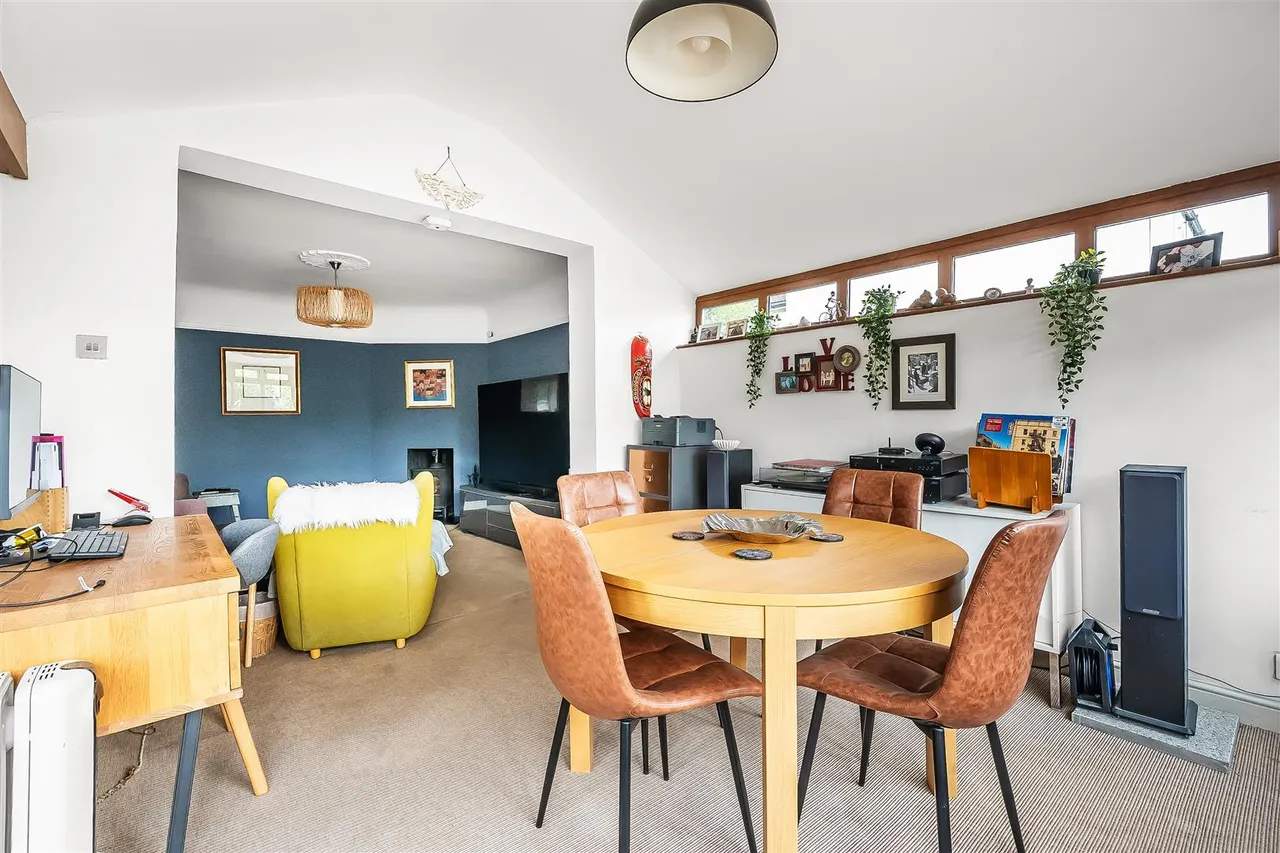 Deepdene Avenue, Dorking, RH4, photo 5