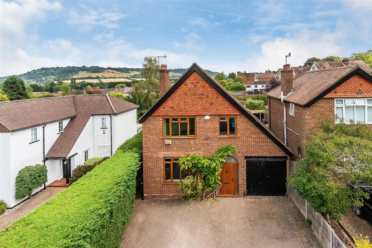 3 bed house for sale, Deepdene Avenue, Dorking, RH4