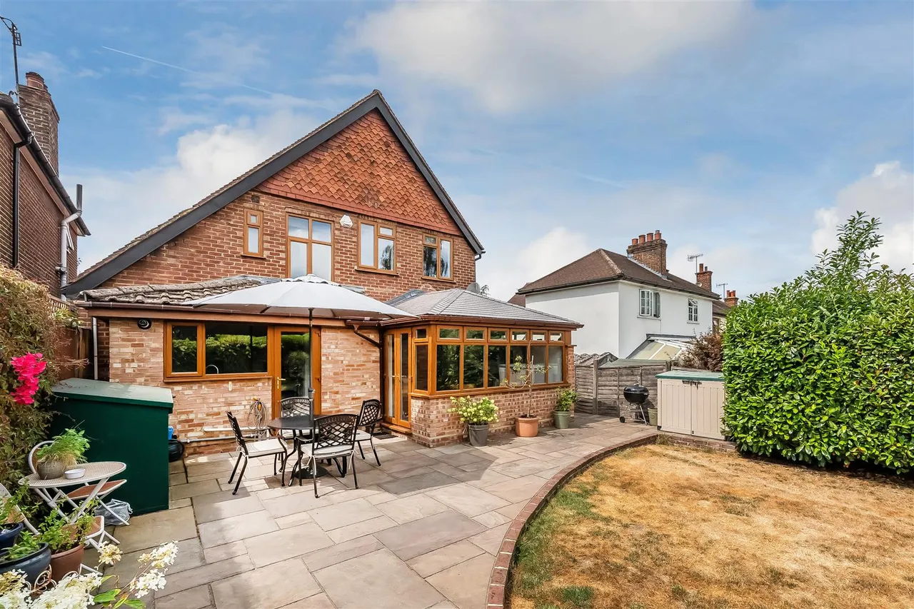 Deepdene Avenue, Dorking, RH4, photo 7