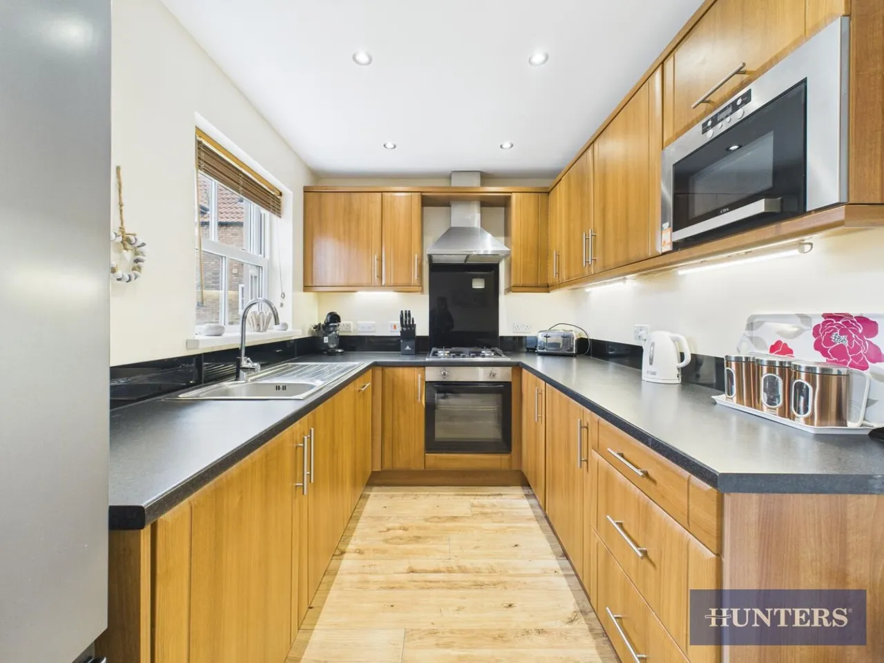 Hudson Road, The Bay, YO14, photo 4