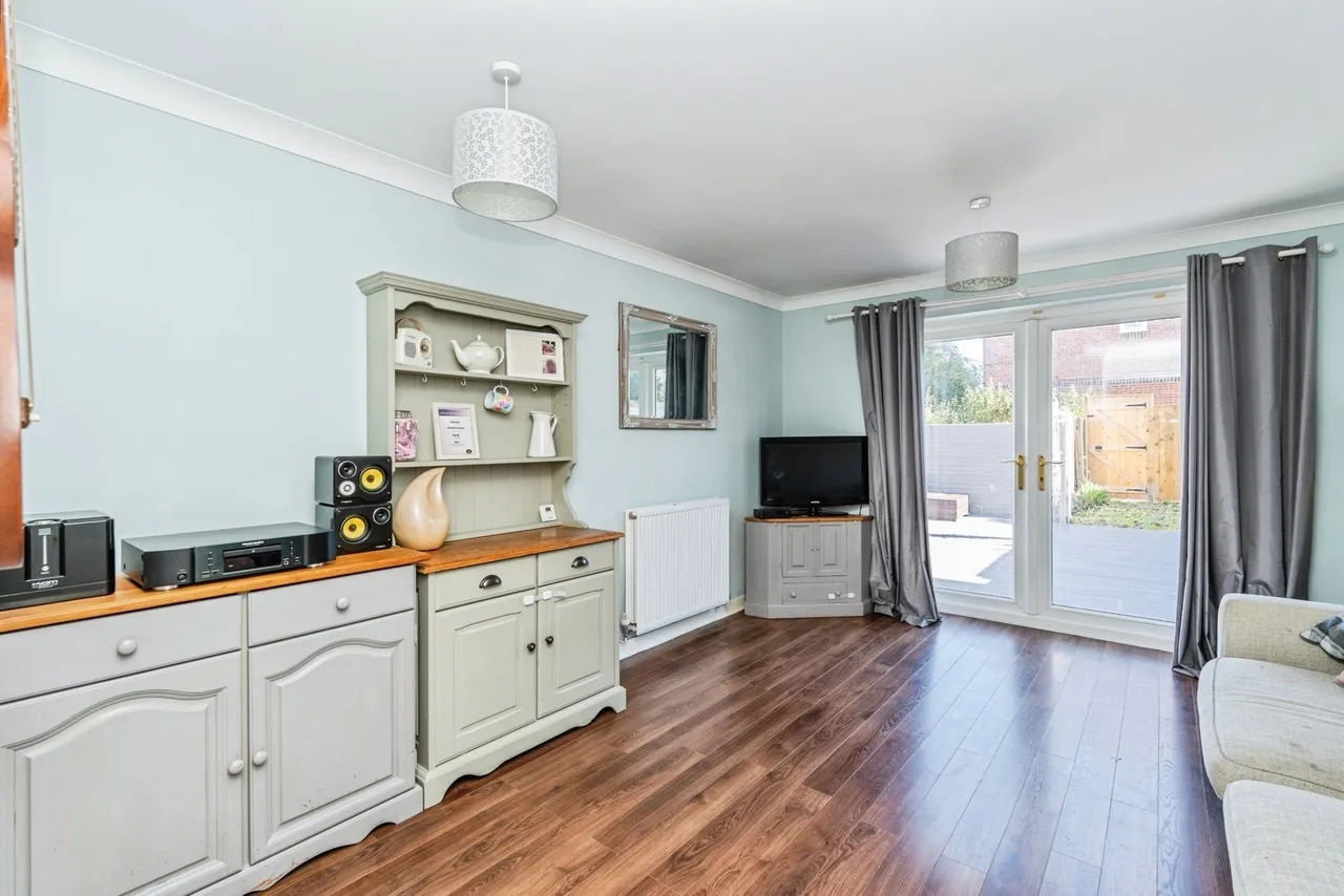 Roseleigh Drive, Ashurst Bridge, SO40, photo 6