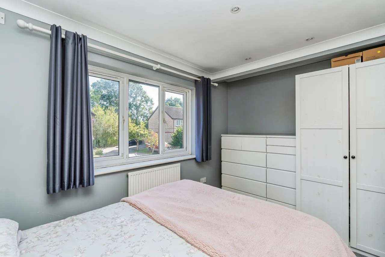 Roseleigh Drive, Ashurst Bridge, SO40, photo 13