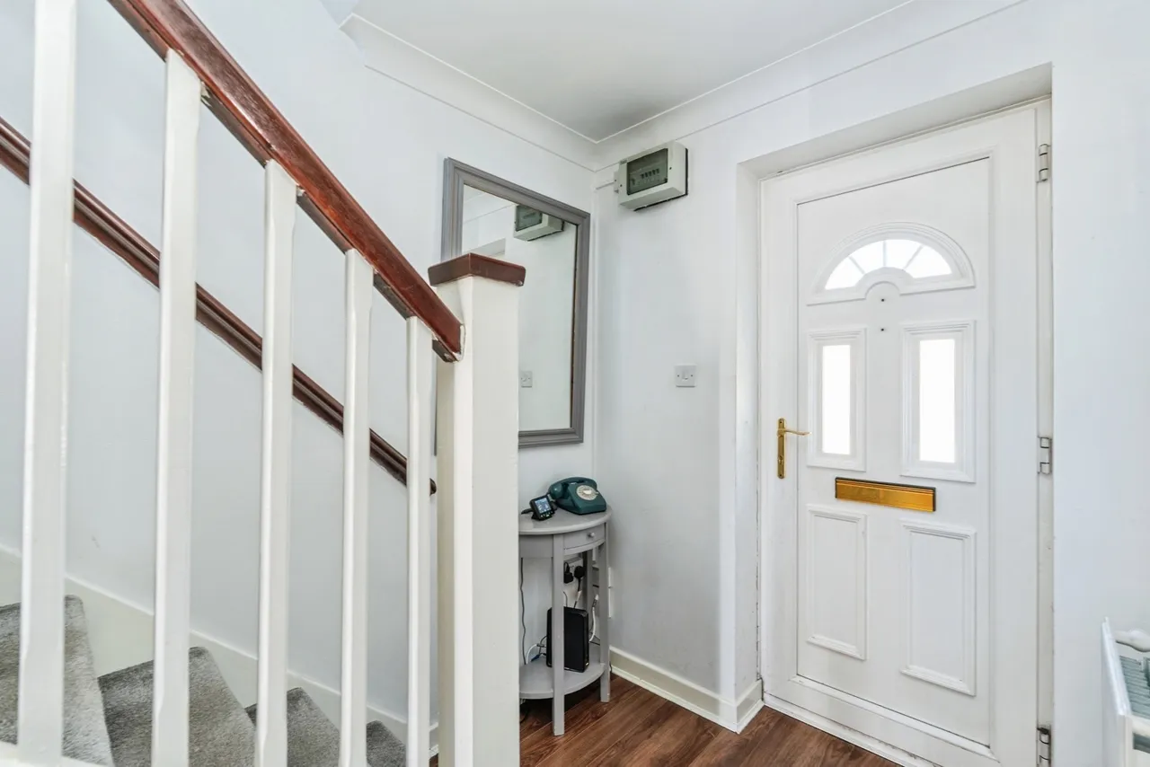 Roseleigh Drive, Ashurst Bridge, SO40, photo 18