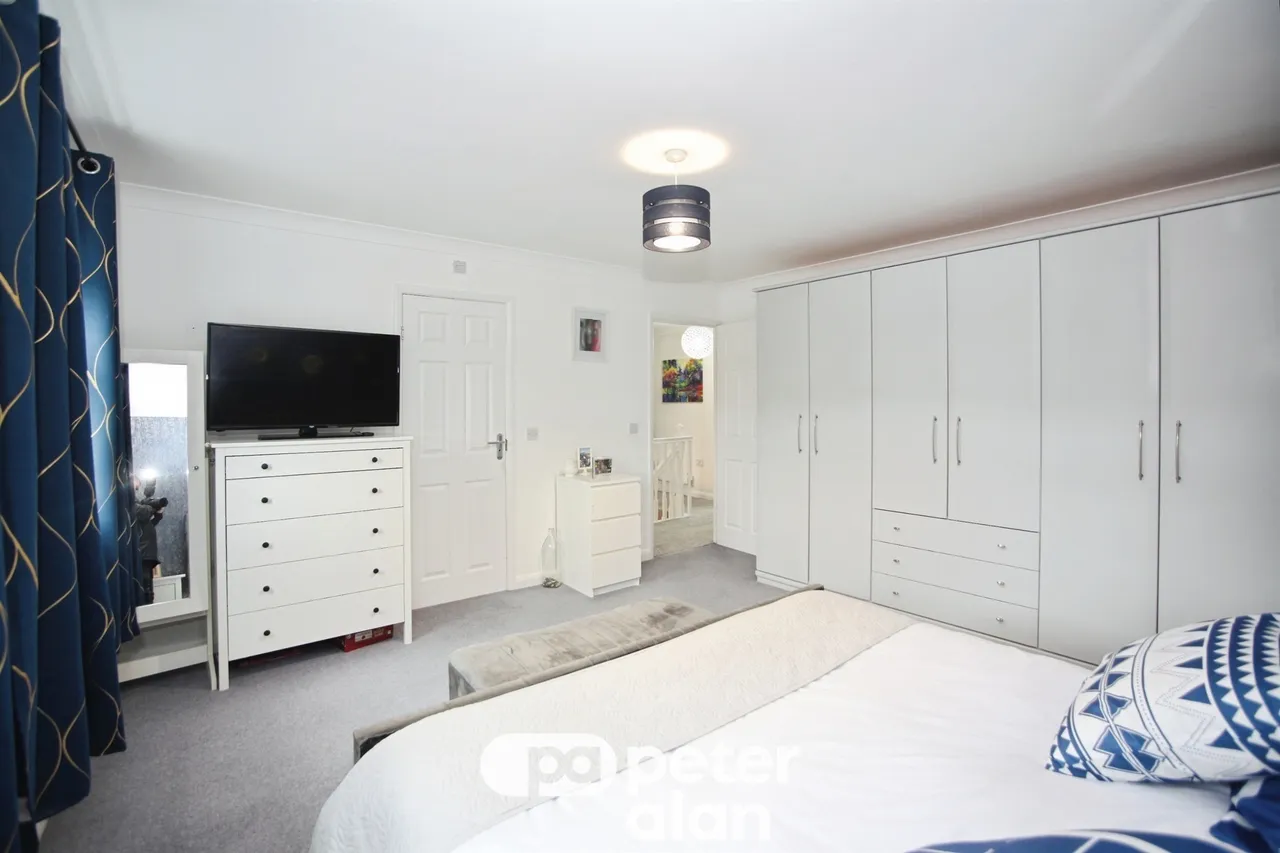 Manor Court Treharris, CF46, photo 19