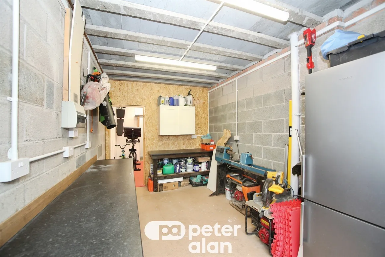 Manor Court Treharris, CF46, photo 25