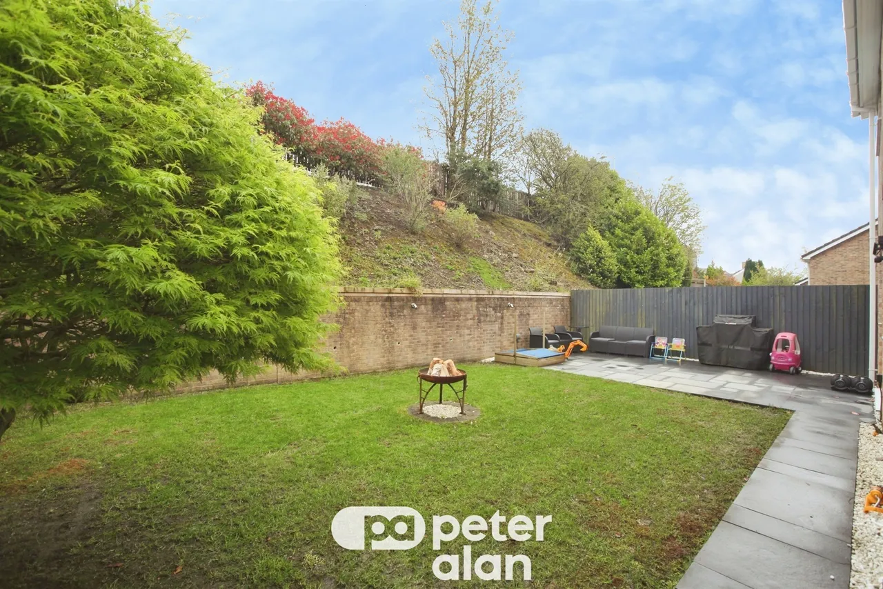 Manor Court Treharris, CF46, photo 28