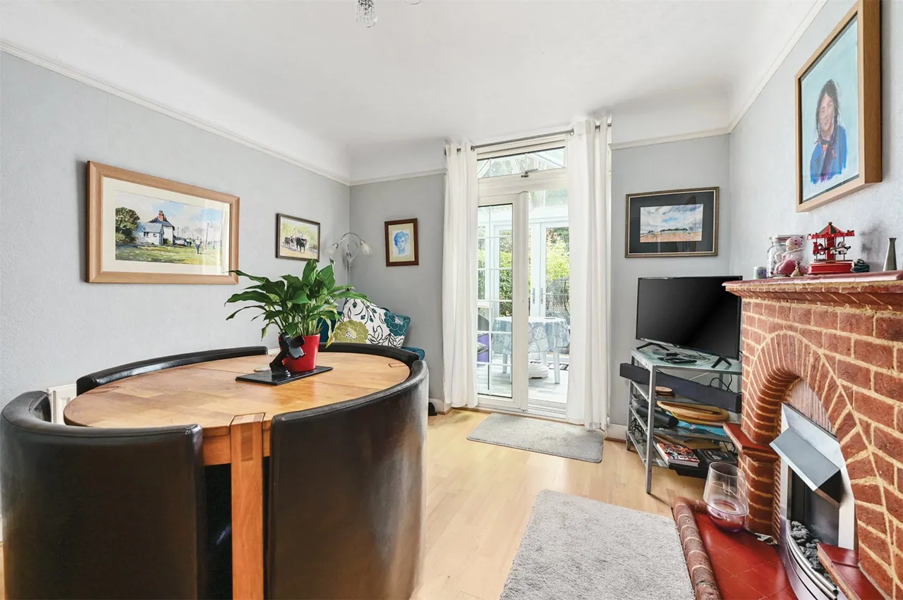 Highgate Lane, Farnborough, Hampshire, GU14 8AE, photo 8