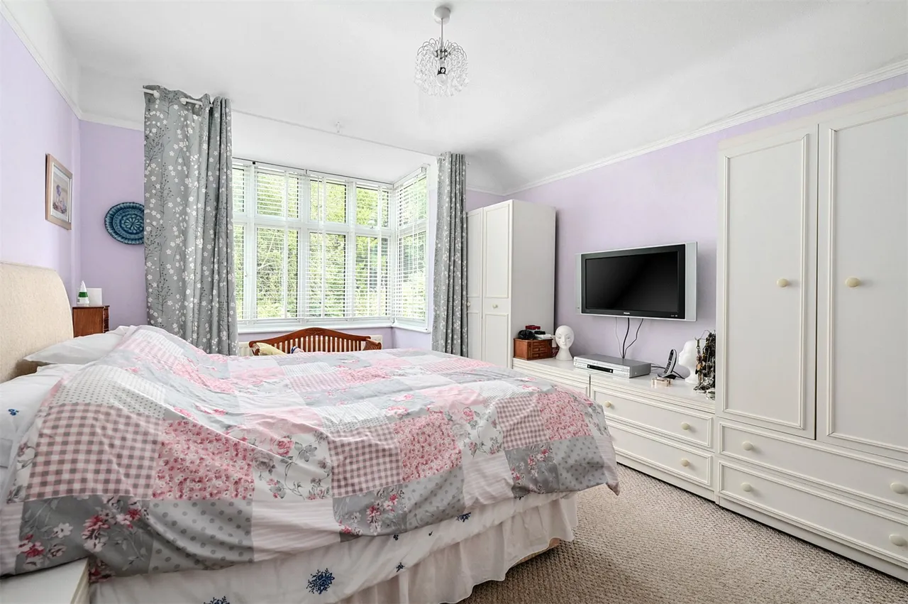 Highgate Lane, Farnborough, Hampshire, GU14 8AE, photo 9