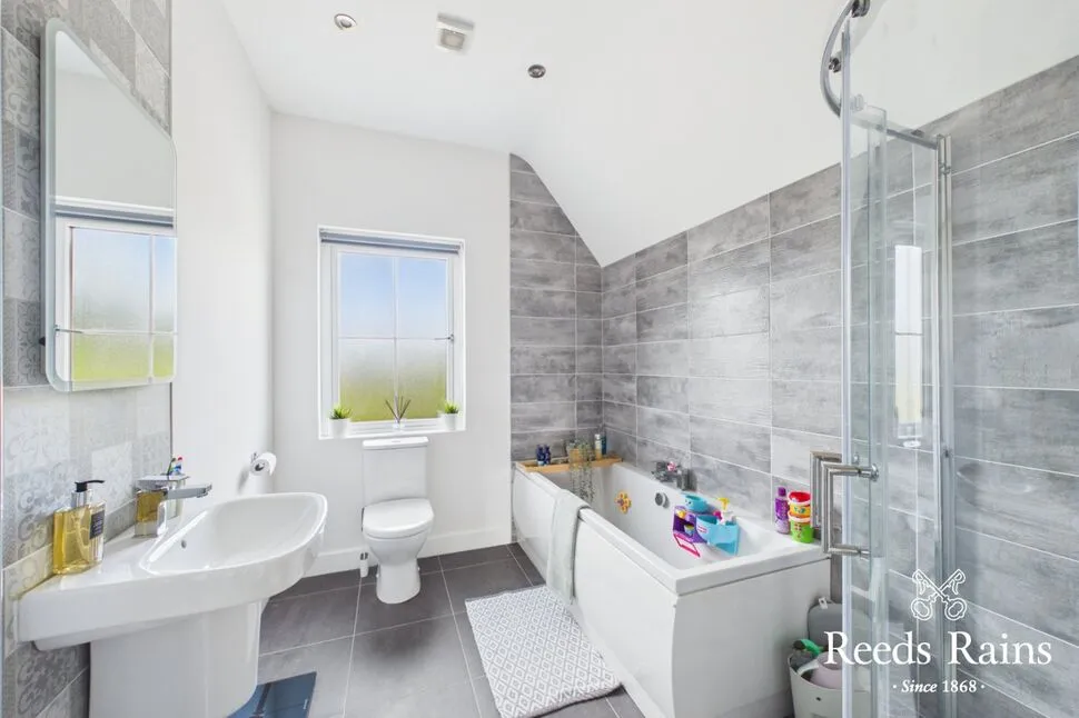 Bashford Park Road, Carrickfergus, BT38, photo 17