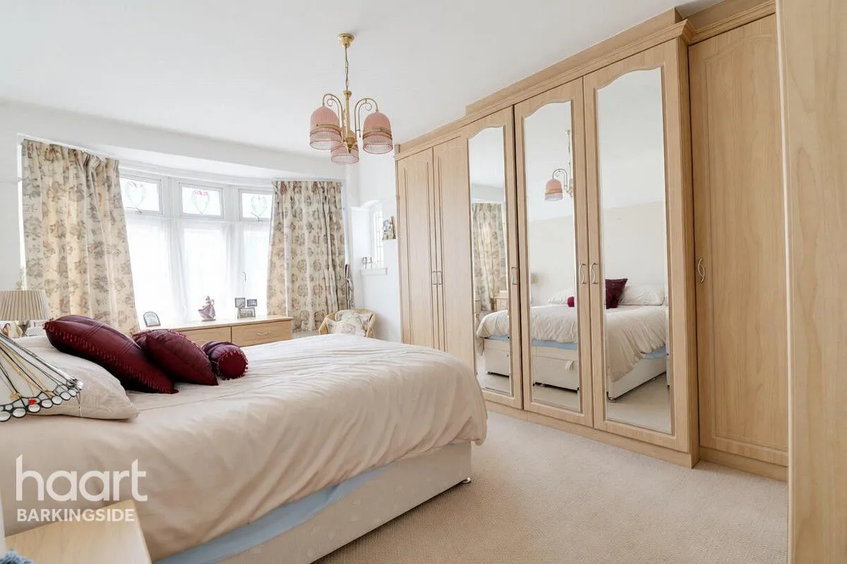 Northwood Gardens, Clayhall, IG5, photo 16