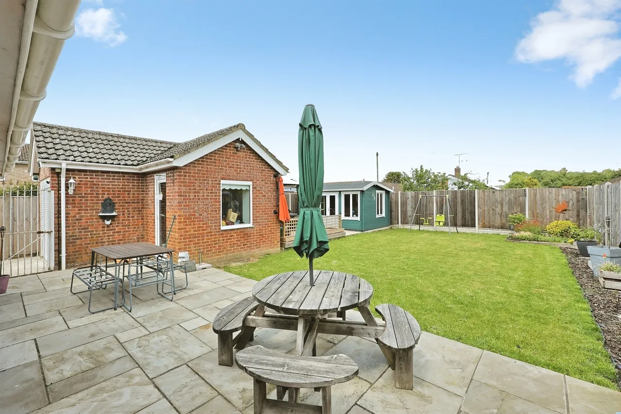 Woodfield, Dereham, NR19, photo 15