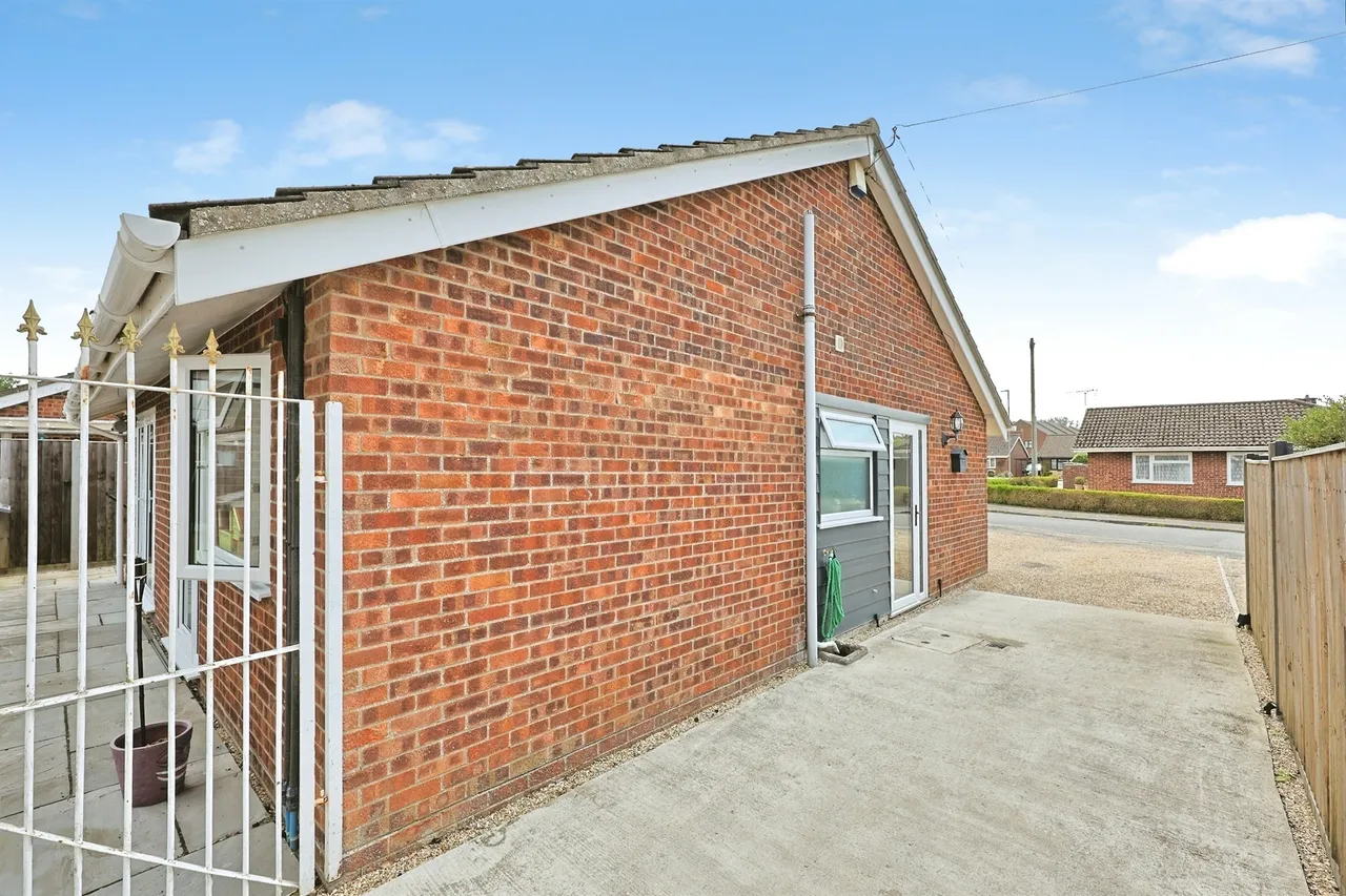 Woodfield, Dereham, NR19, photo 19