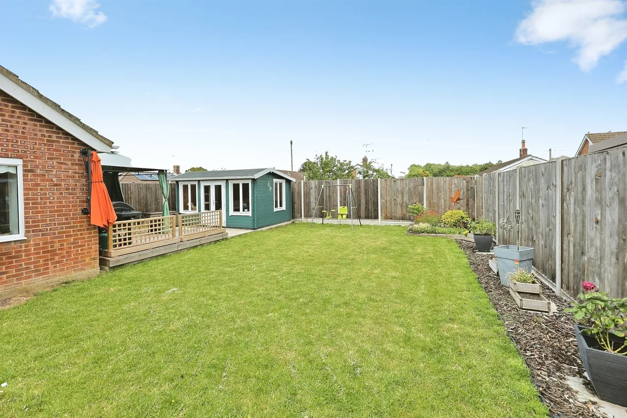 Woodfield, Dereham, NR19, photo 17