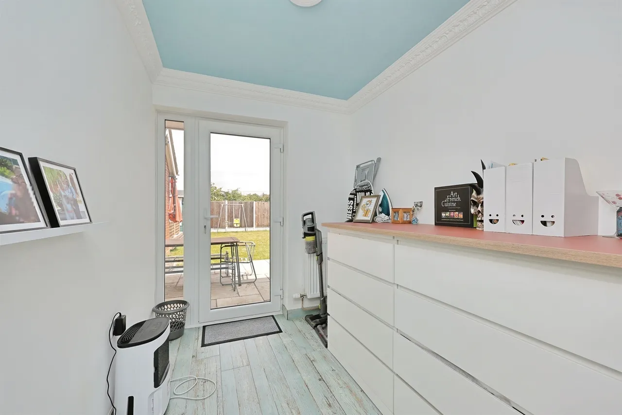 Woodfield, Dereham, NR19, photo 11