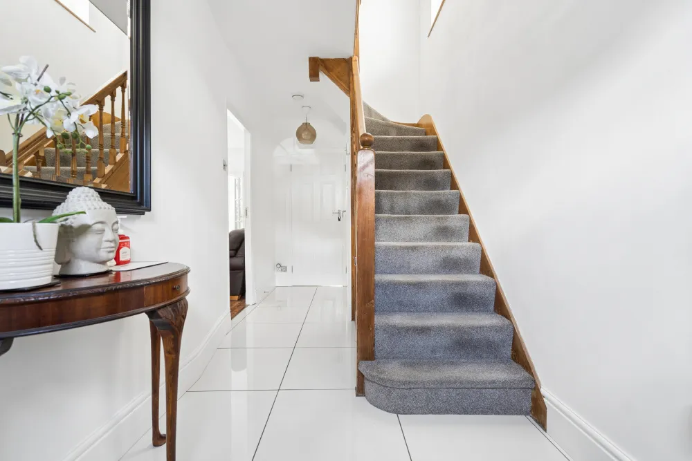 Tudor Walk, Watford, WD24, photo 5