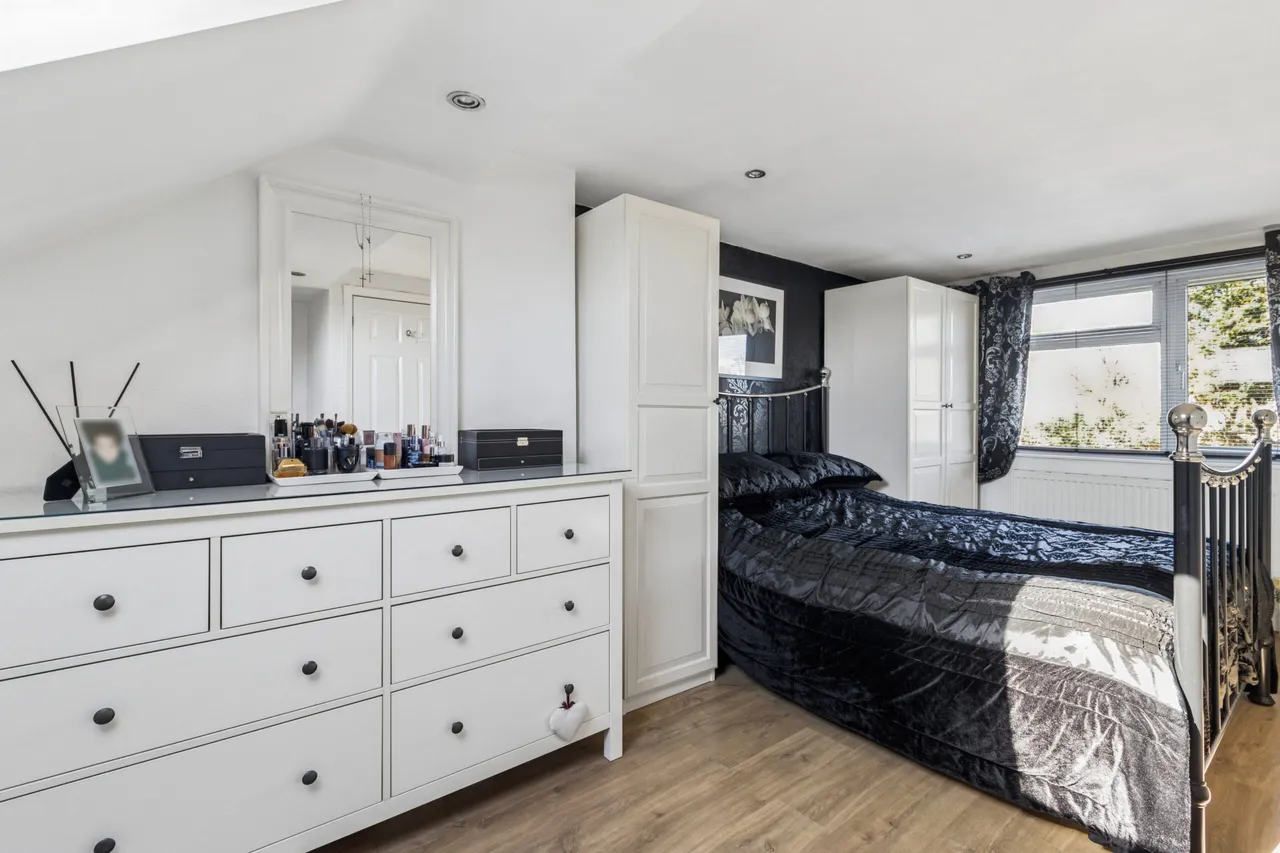 Tudor Walk, Watford, WD24, photo 12