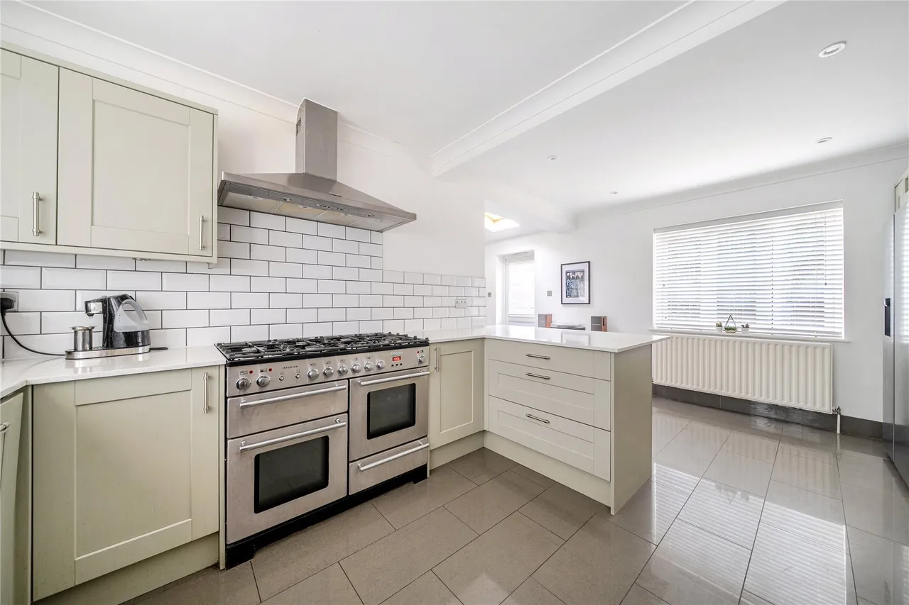 Foxbury Close, Bromley, BR1, photo 17