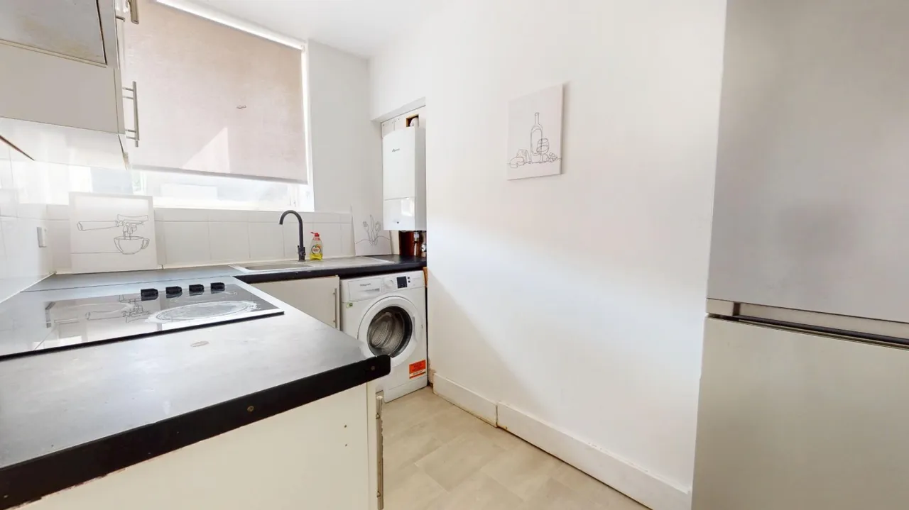 Overcliffe, Gravesend, DA11, photo 4