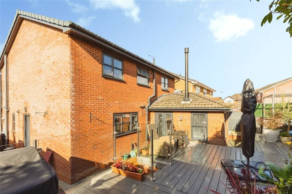 Maes Y Berwyn, Chirk, LL14, photo 20