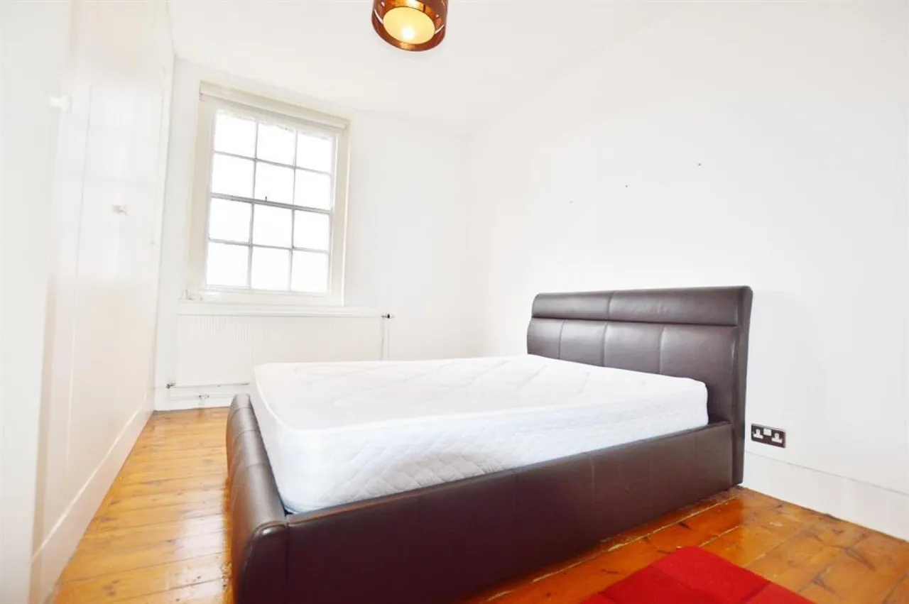 Cressy Place, London, E1, photo 4