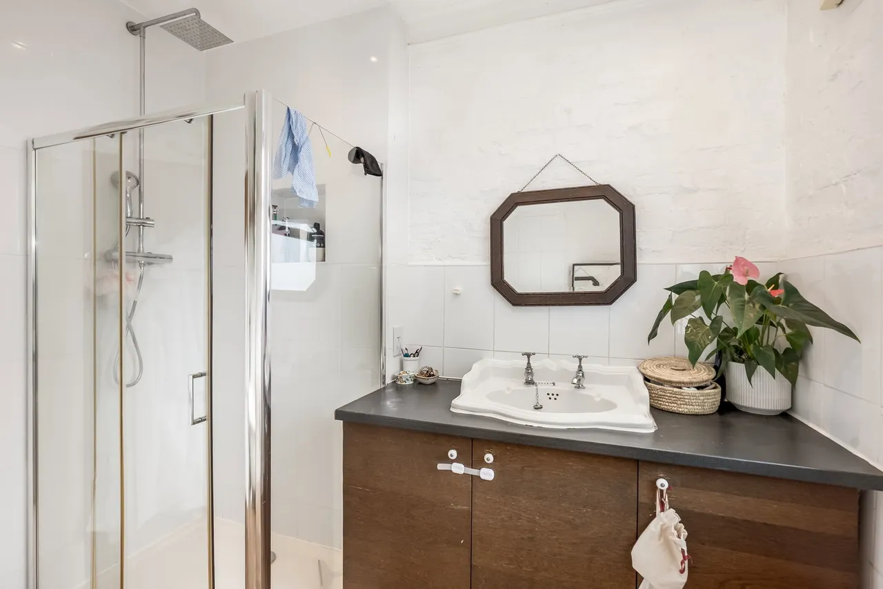 Seymour Avenue, London, N17, photo 19