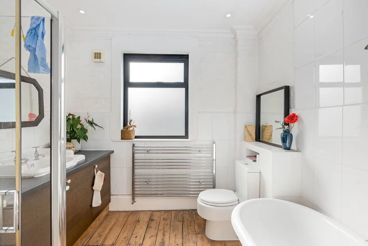 Seymour Avenue, London, N17, photo 18